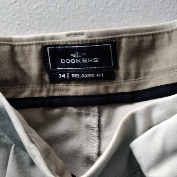 Dockers True Chinos Relaxed Fit size 40×32 - Picture 3 of 6